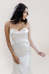 Maya Waltz Drop Veil