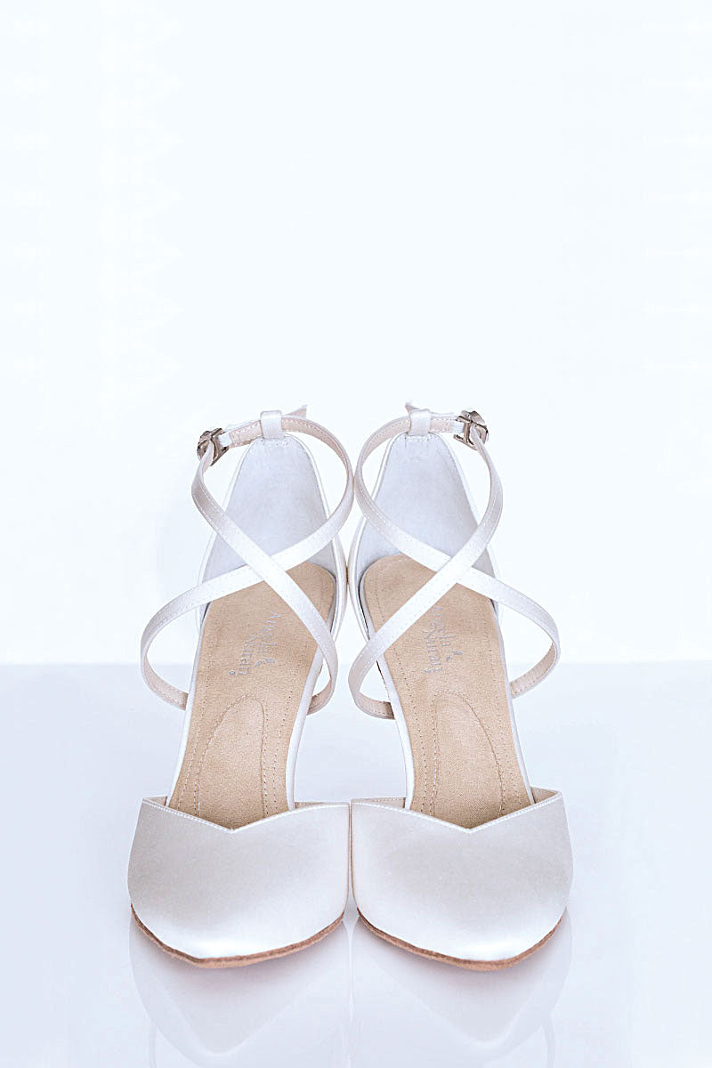 Angela Nuran Milonga stiletto pumps with cruzada straps
