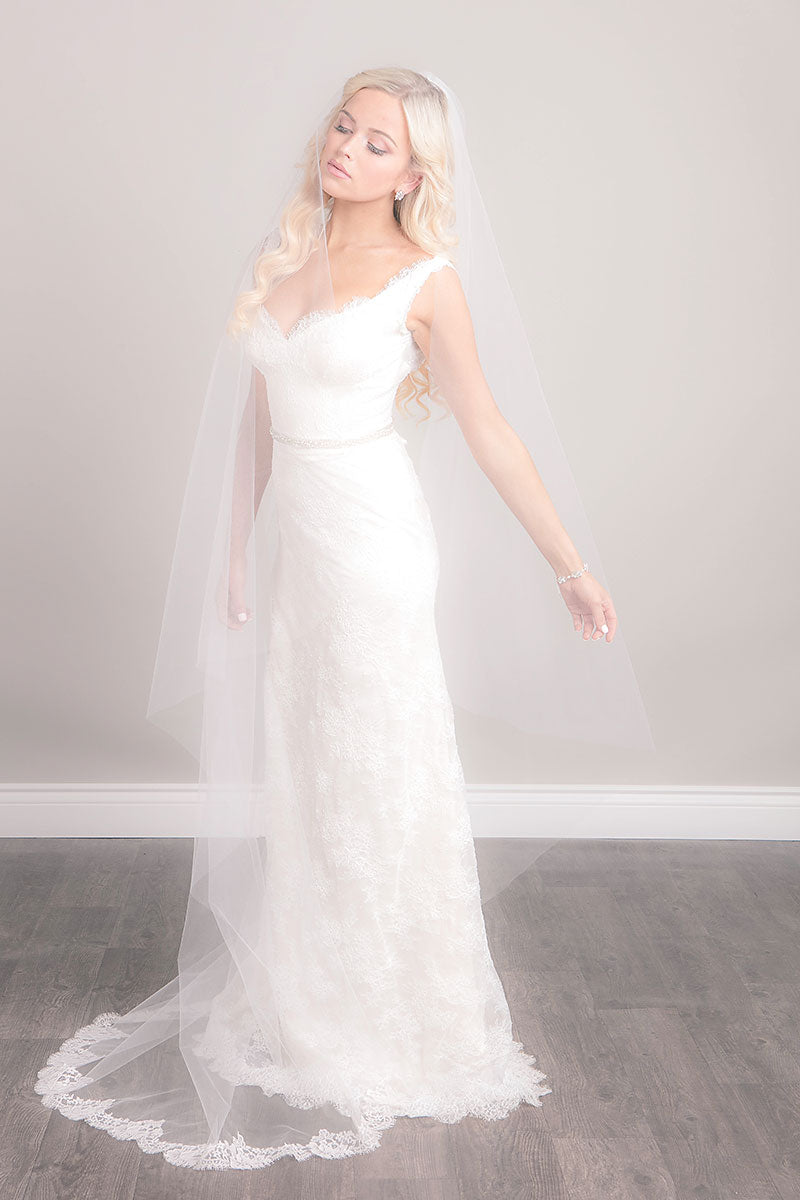 Bree Chapel Length Chantilly Lace Veil