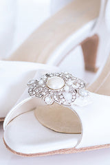 Wedding Shoes. Classic elegant ivory silk dyable bridal heels.