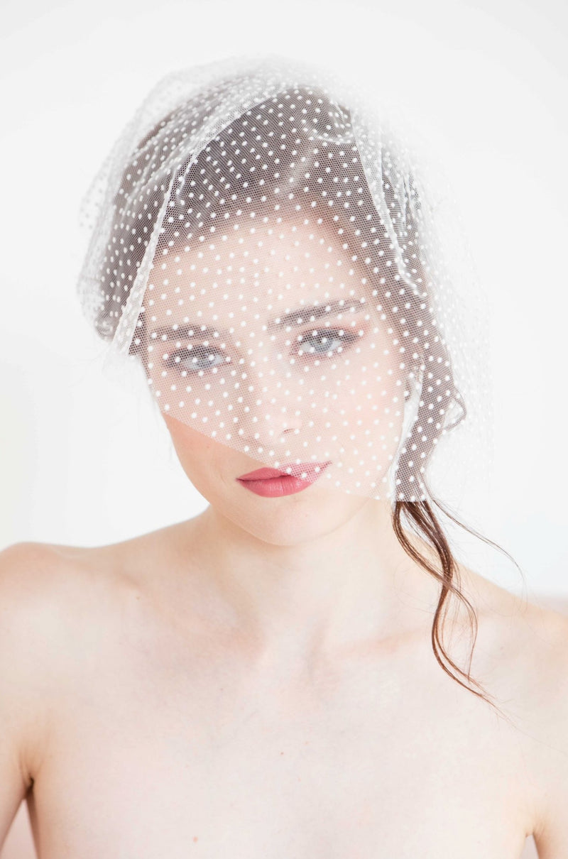 Bridal polka dot birdcage veil. Handmade in Canada illusion net veil. Bridal birdcage veil trend.
