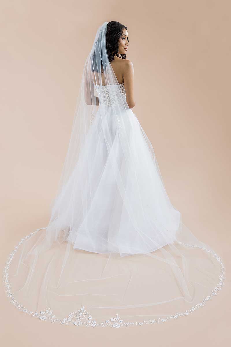 Bride Veil - Pearl Floral Cathedral Veil - Laura Jayne – Laura