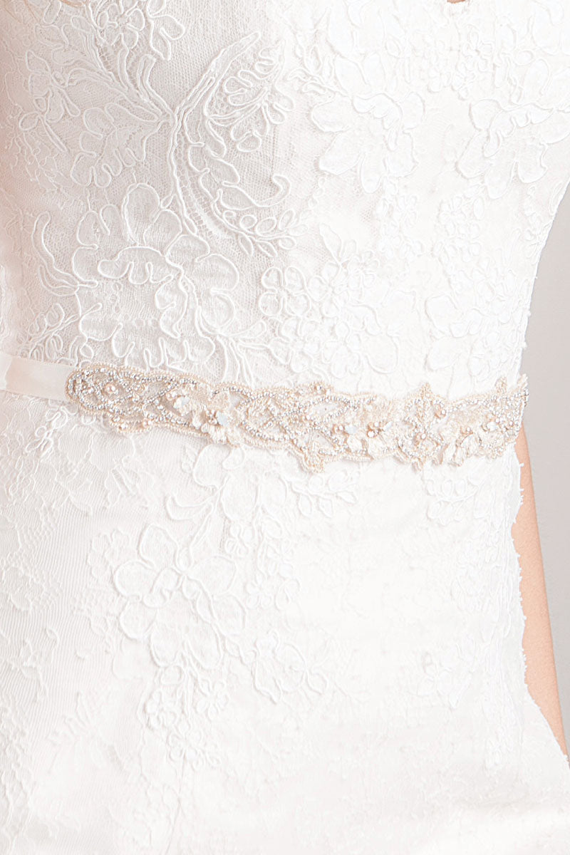 Trista Sash Close-up Gold