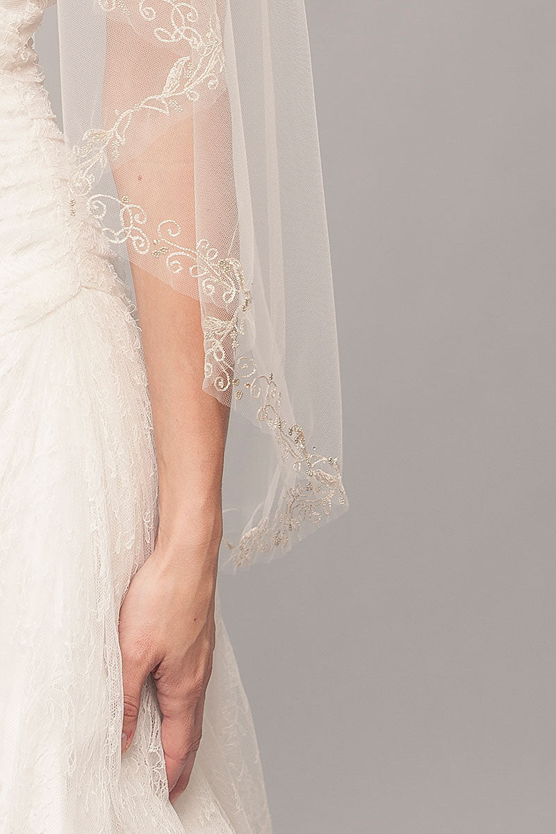 Constance Hand Embroidered Fingertip Wedding Veil - Laura Jayne Bridal –  Laura Jayne Accessories